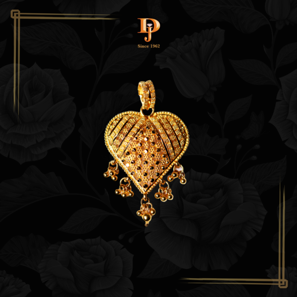 Gold Pendant Set